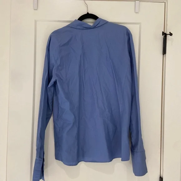 Liz Claiborne Blue Button Down - Picture 4 of 5